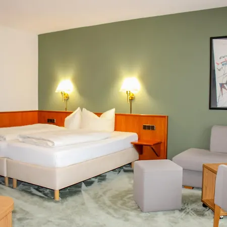 Goldenes Fass In Szálloda 3*