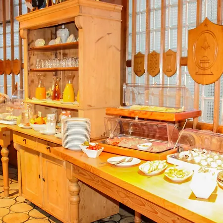Goldenes Fass In Szálloda 3*