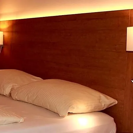 Goldenes Fass In 3* روتنبورغ أوب در تاوبر