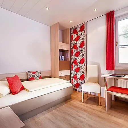 فندق Goldenes Fass In 3*