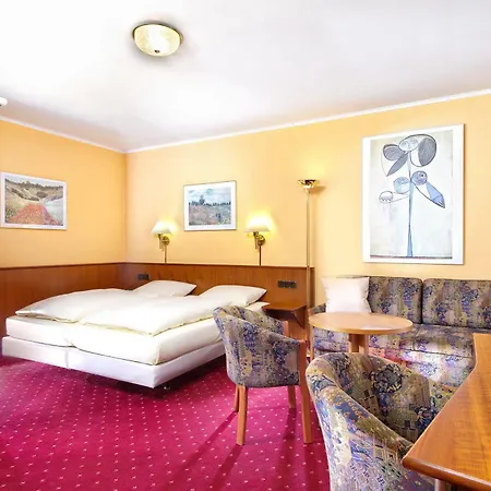 Goldenes Fass In Szálloda 3*